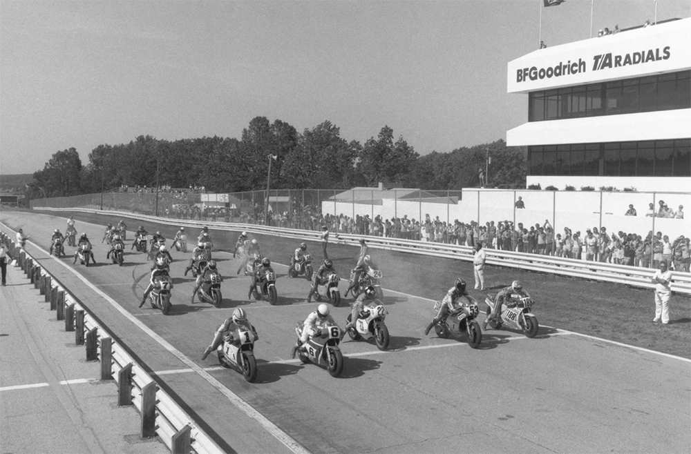 1985 SUPER CYCLE: Formula 1 Start Banner