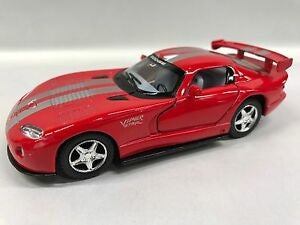 Racing Dodge Viper