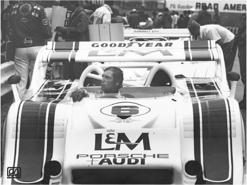 1973 CAN-AM Follmer in Pits Canvas